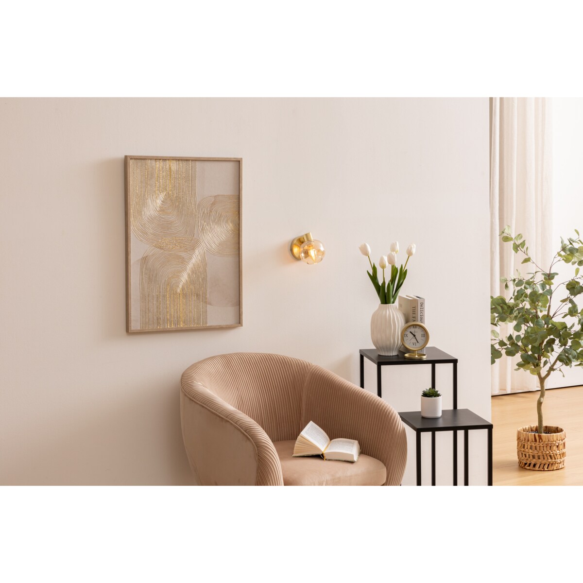 Kinkiet kula PILLA, złoto i szkło, Ø 10 cm