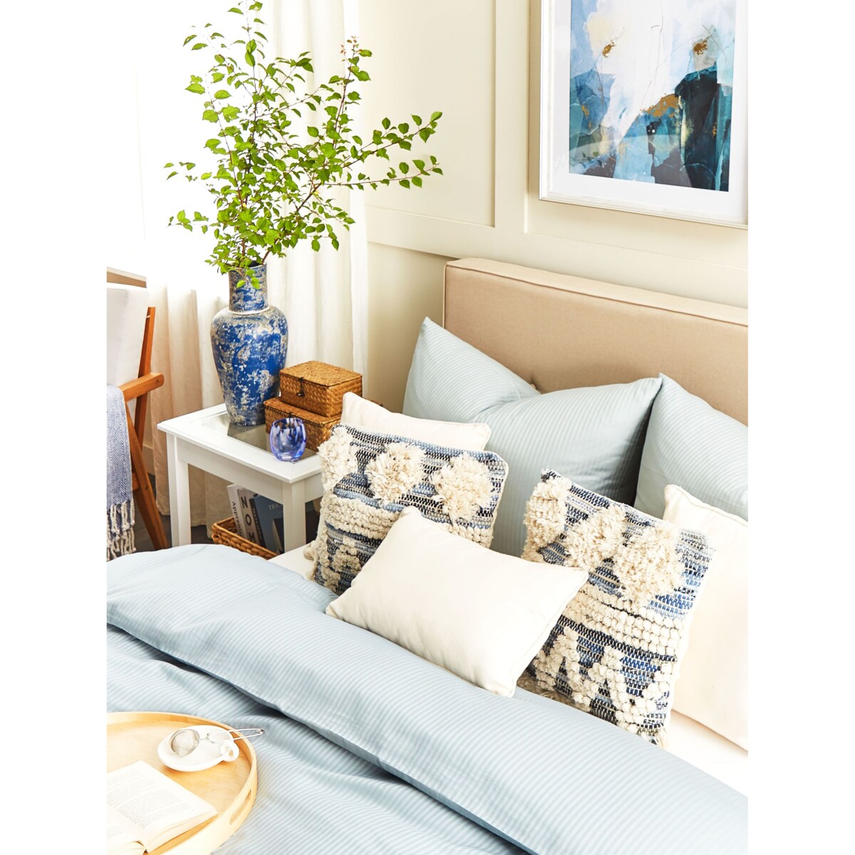 Stolik szklany biały ATTU