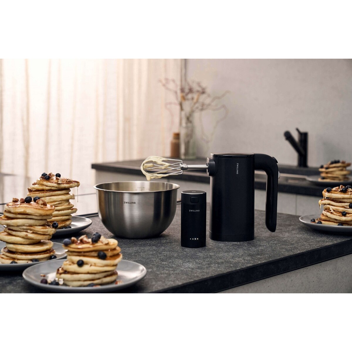 ZWILLING XTEND Bezprzewodowy mikser ręczny (bez baterii) czarny