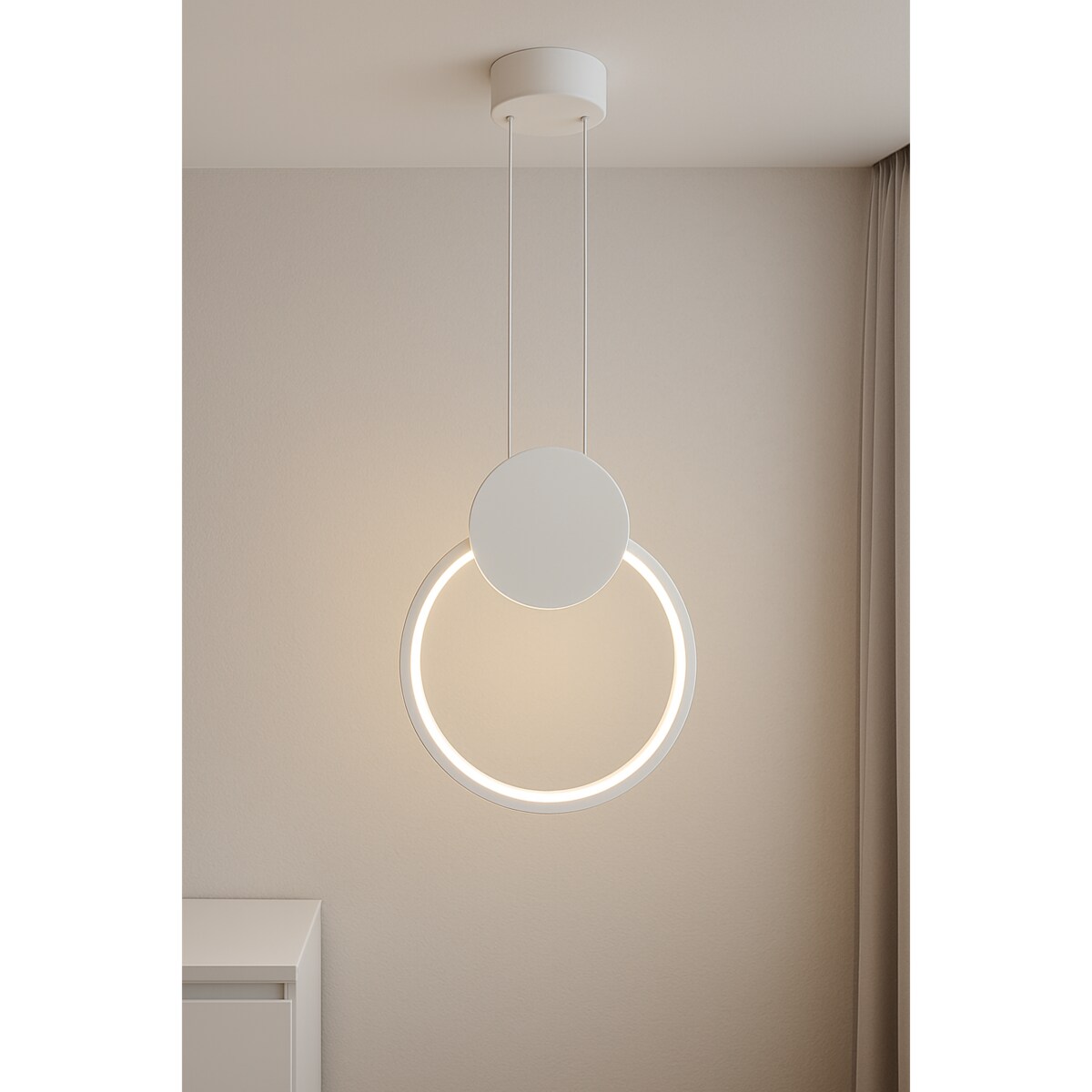 LAMPA WISZĄCA LUMINARIS BIAŁA