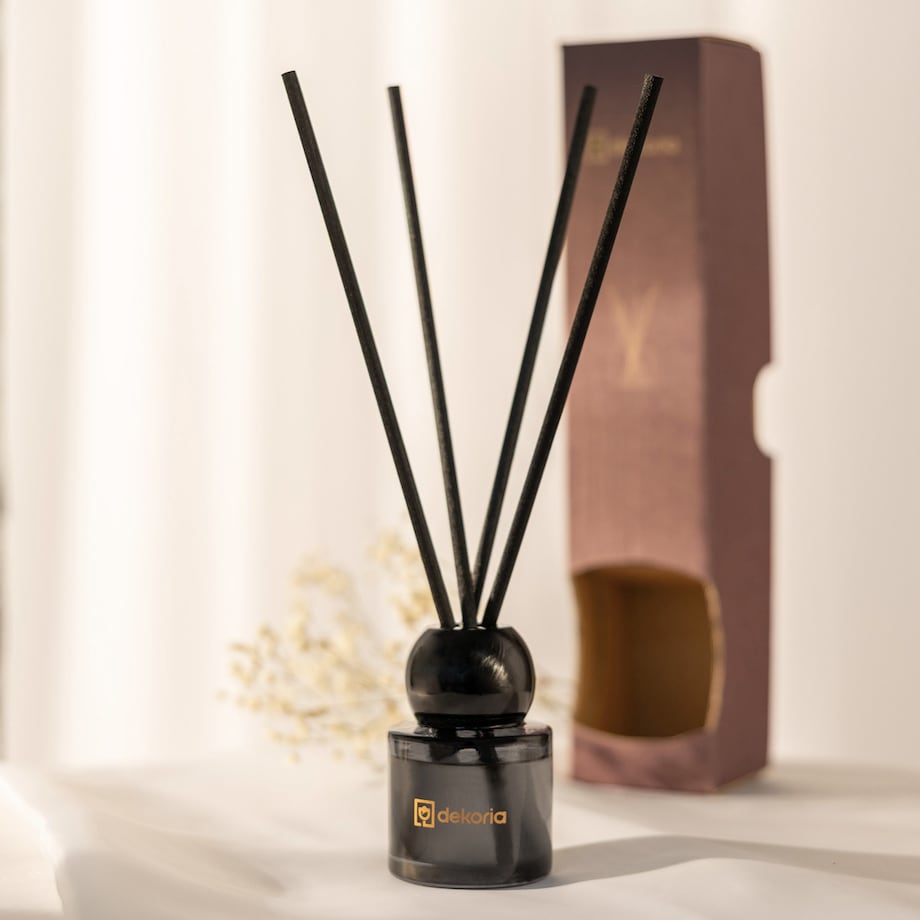 Dyfuzor zapachowy z patyczkami Ilze, 5x5x25 cm