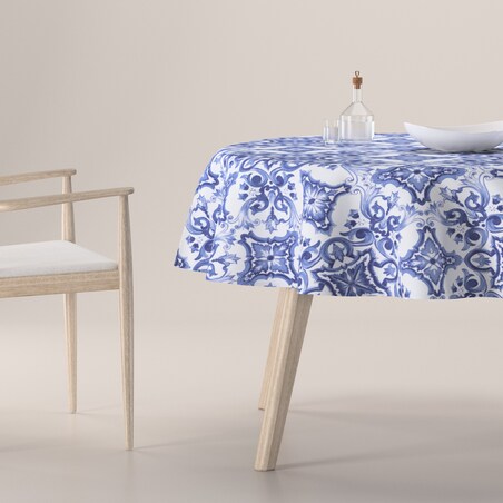 Obrus okrągły 130 x 130 cm niebieskie wzory na białym tle
