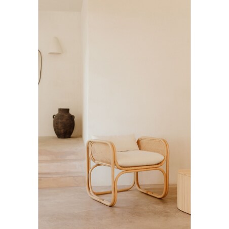 Fotel rattanowy z plecionką wiedeńską i poduchami