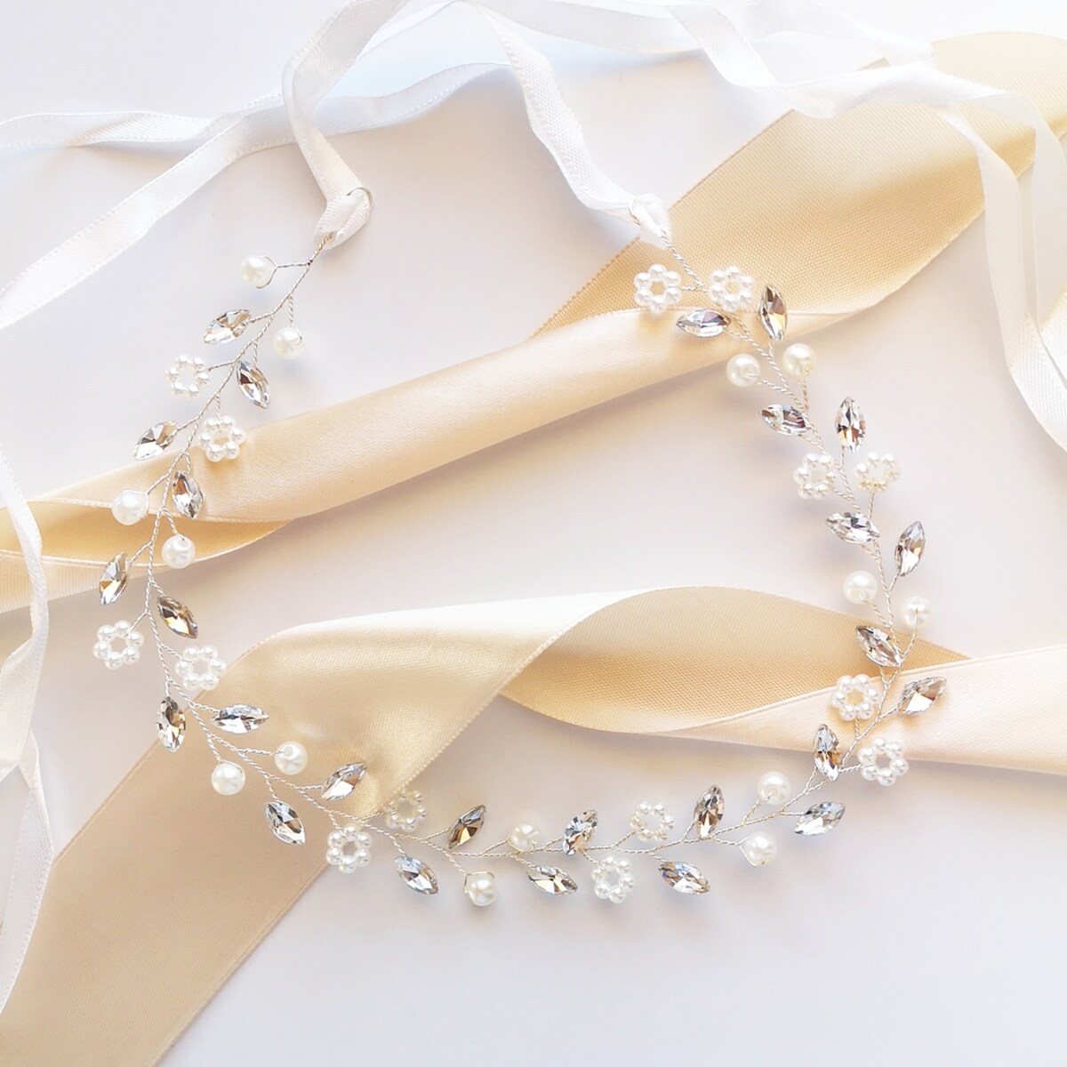 Srebrna opaska ślubna perły cyrkonie piękna ozdoba do włosów BOHO