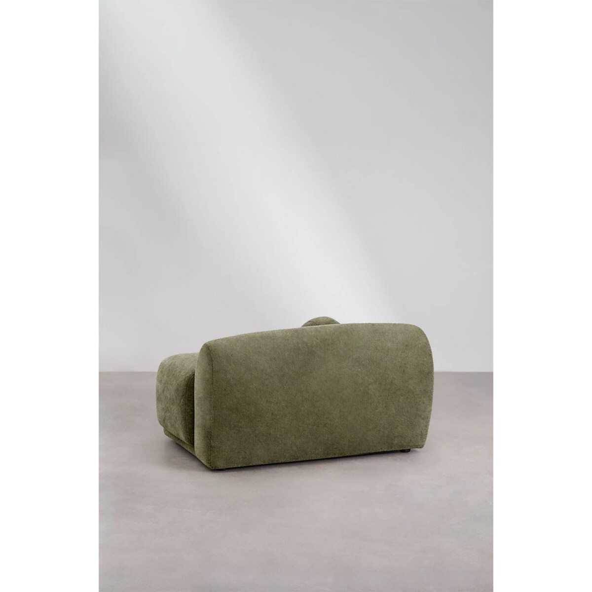 Fotel tapicerowany z poduszką Shirina, wojskowa zieleń