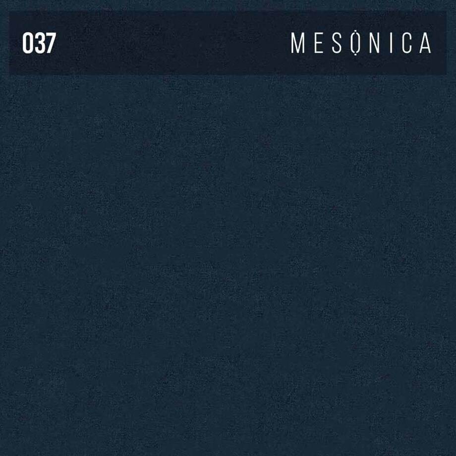 Sofa 3-osobowa Musso - ciemnogranatowa z pikowanym siedziskiem