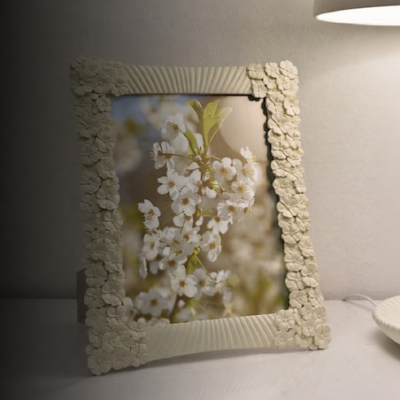 Ramka na zdjęcia Cempalk, zdjęcie 20 x 25 cm, kolor kremowy, żywica syntetyczna, rama 27,8 x 2 x 33 cm, na fotografie i portrety, Mauro Ferretti