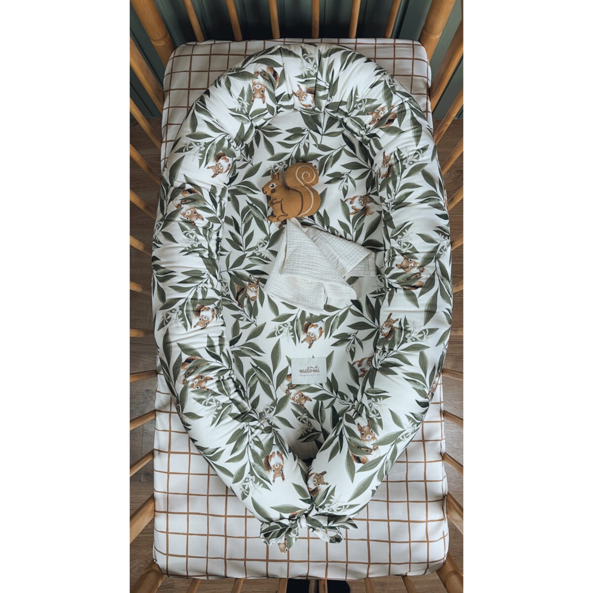 Grzechotka wiewiórka z pieluszką natural