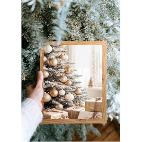 Poster Story, Plakat, Obraz - Choinka i Prezenty w Odcieniach Złota, wymiary 42 x 60 cm