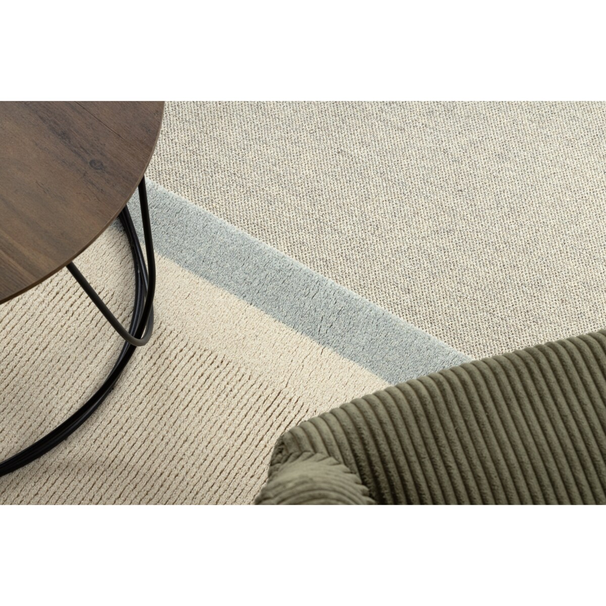 Dywan FLUX 461.1.AE990 wełniany OSTA - 200x300 cm