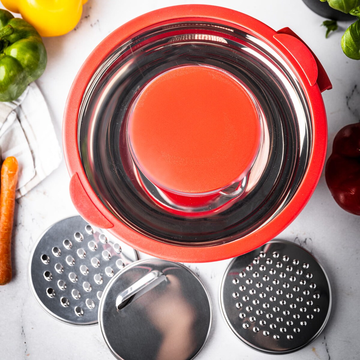 Miska kuchenna wielofunkcyjna z funkcją tarki do warzyw 24cm 5L 5 ele KINGHOFF czerwona
