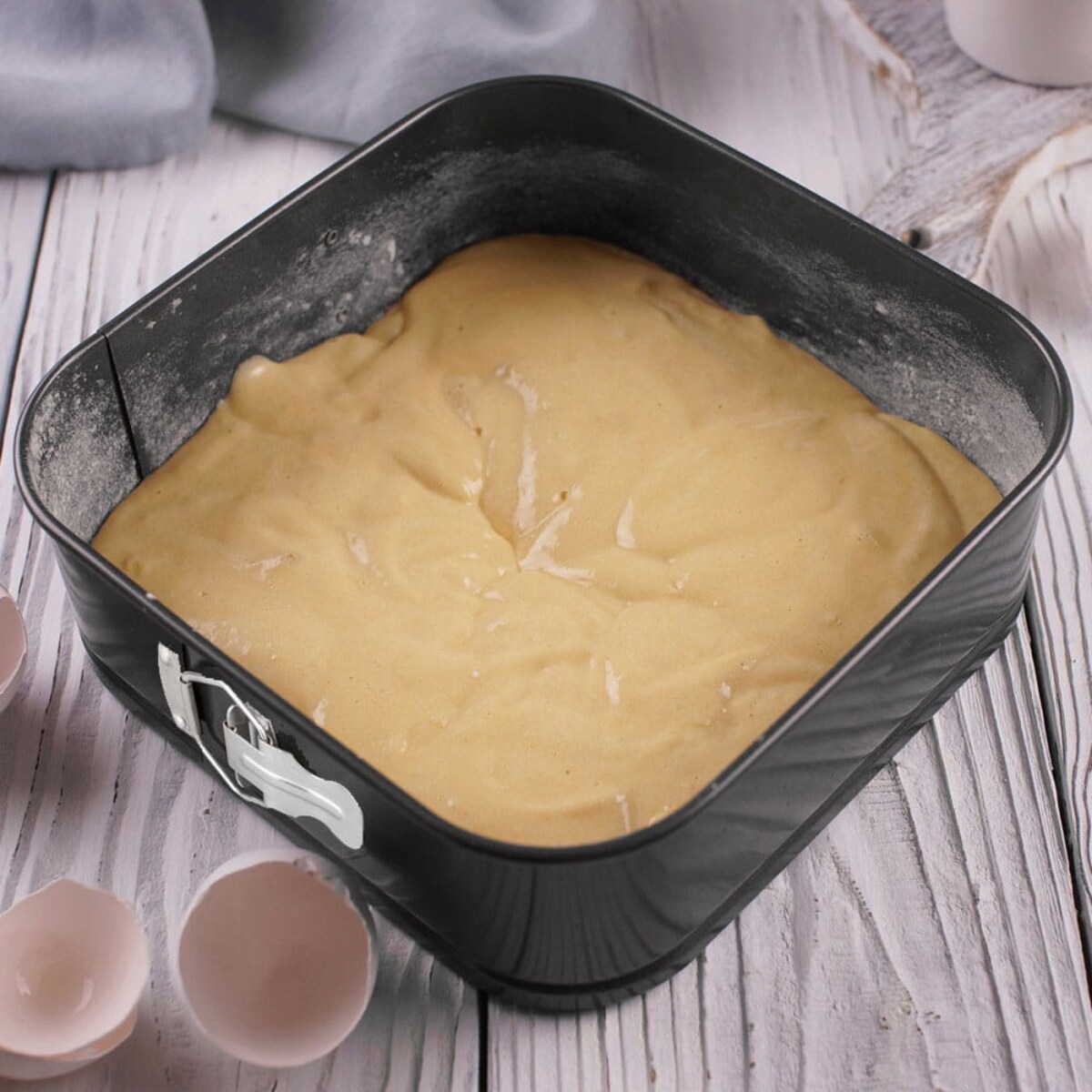 Forma Tortownica Kwadratowa 28Cm Kinghoff Kh-1541