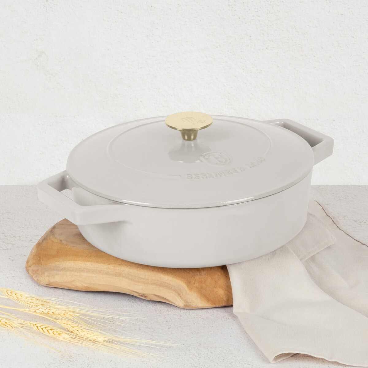 Emaliowany niski garnek żeliwny 2.57L 26cm BERLINGER HAUS Strong Mold Sahara