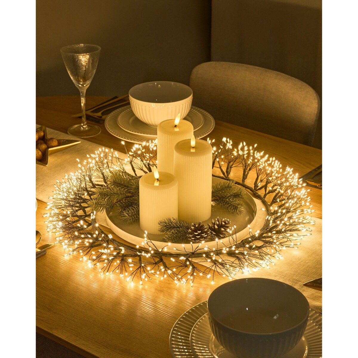 Wieniec świąteczny LED MUGGAN Wianek 52 cm Czarny