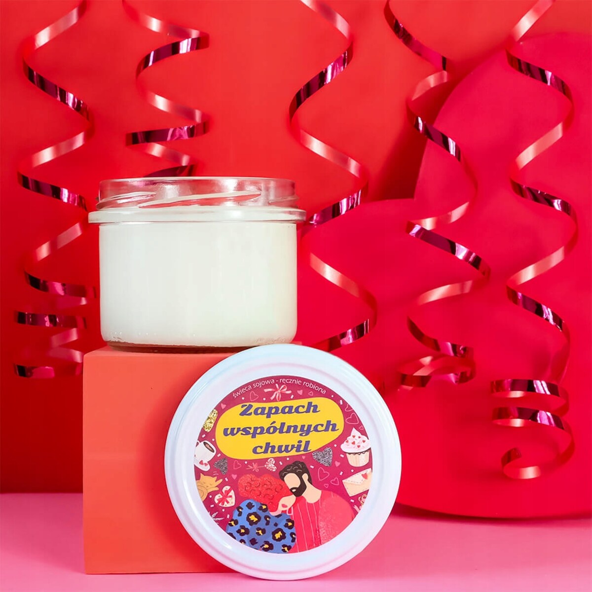 Naturalna świeca sojowa zapachowa "ZAPACH WSPÓLNYCH CHWIL" romantyczny prezent upominek na walentynki rocznice dla chłopaka dziewczyny niej niego żony męża kobiety faceta mężczyzny narzeczonej