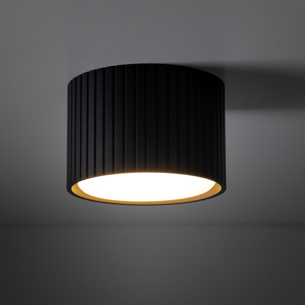 Spot Tk Lighting Ferro Czarna Tuba Downlight Natynkowy + Żarówka Gx53
