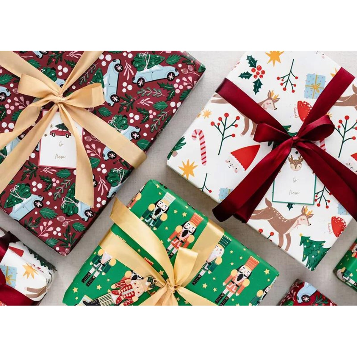 Papier do pakowania - Świąteczne autko, 70x200 cm