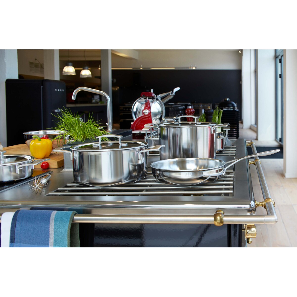 Garnek niski Demeyere Industry 5 - 5.2 ltr