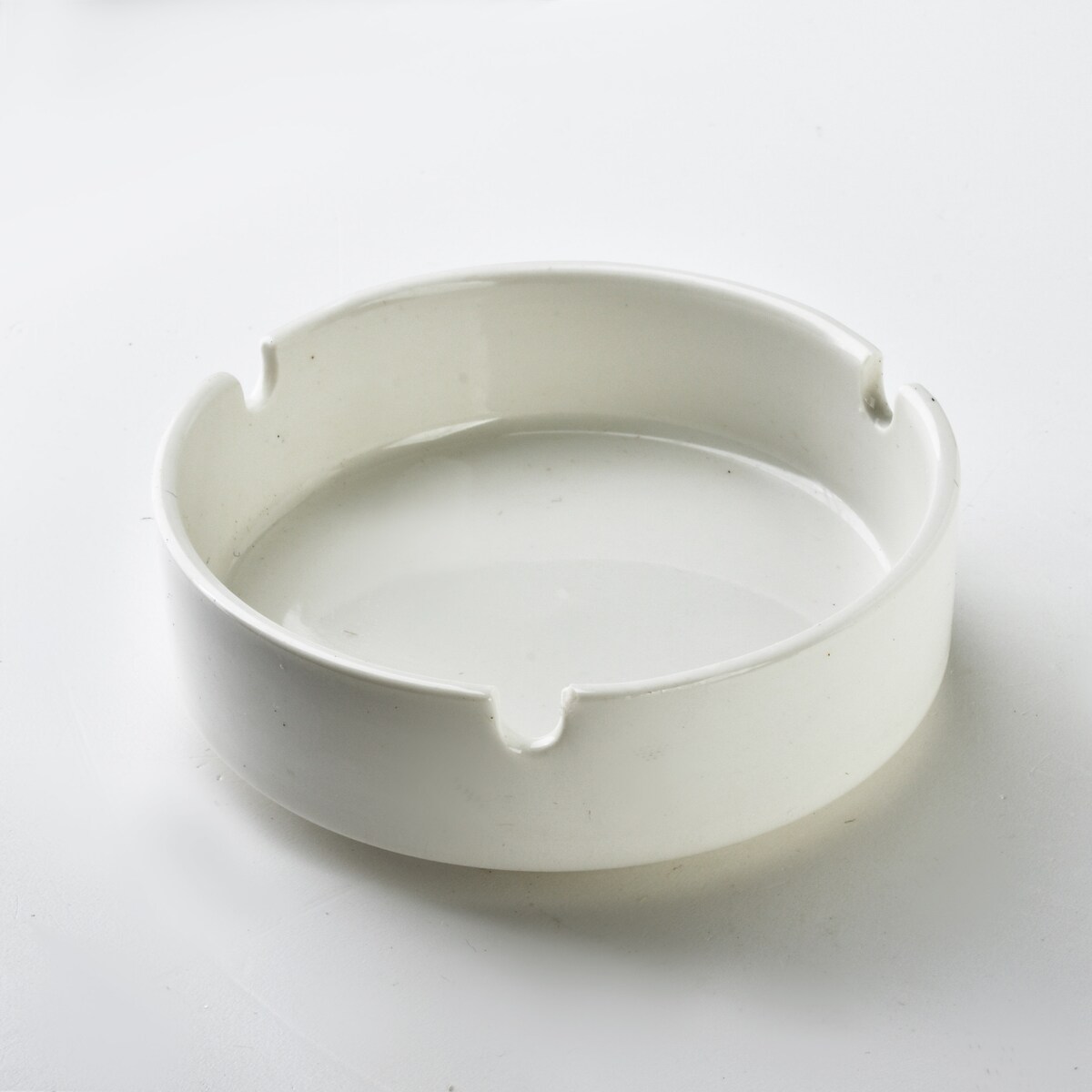 BASIC Popielniczka 10X10X3cm