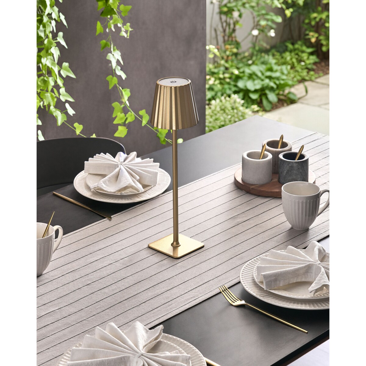 Bezprzewodowa lampa stołowa LED ABARO Metal Złoty