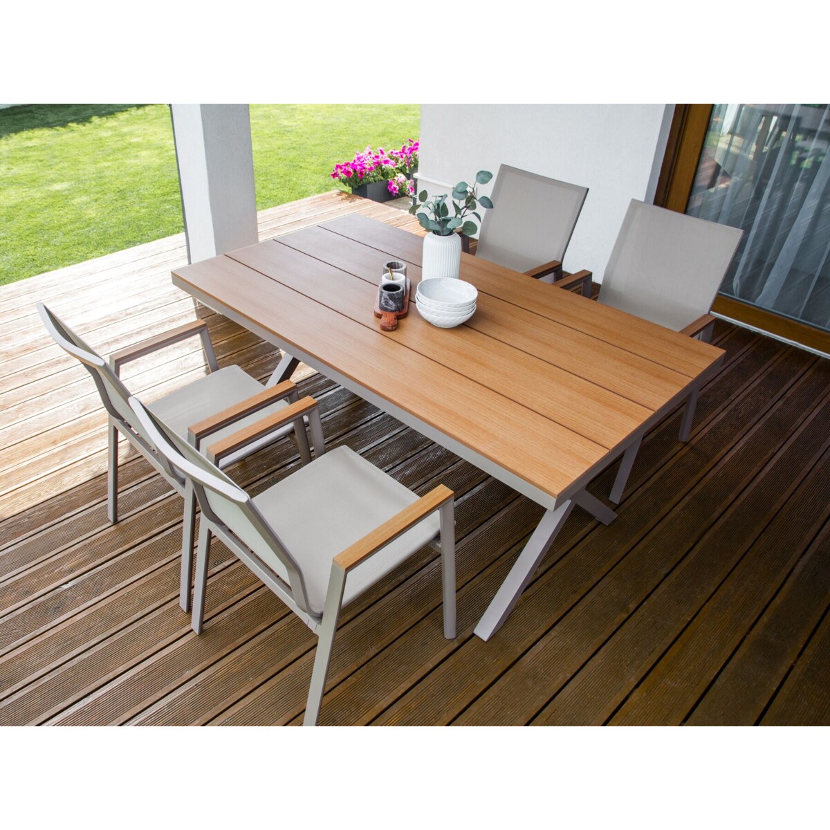 Zestaw ogrodowy dla 4 osób TIANO Metal Szary