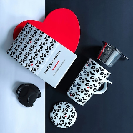 Zestaw prezentowy upominkowy "PANDA LOVE" - 10 smaków kaw deserowych - prezent upominek na walentynki dla chłopaka dziewczyny niej niego żony męża kobiety faceta mężczyzny narzeczonej