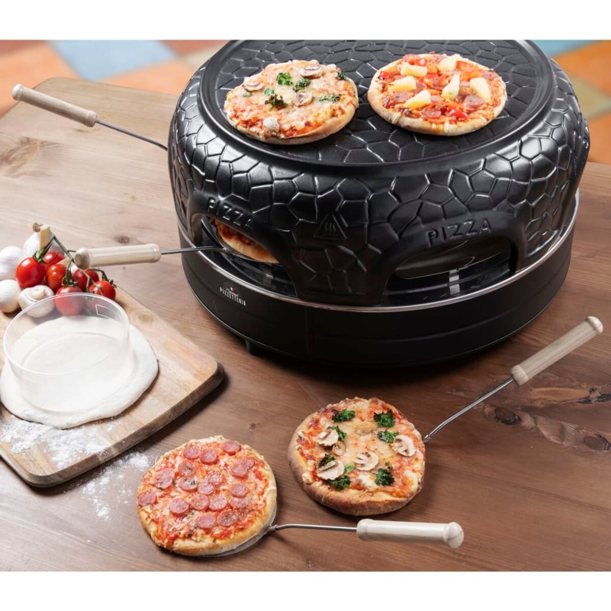 Bestron Opiekacz do pizzy dla 6 osób APD600Z, 910 W, czarny