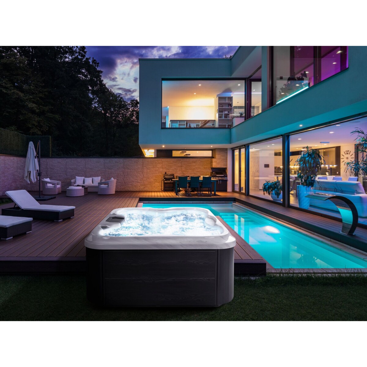 Wanna ogrodowa z hydromasażem biała ARCELIA