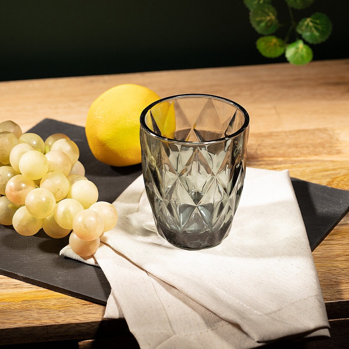 Szklanka Basic Black, ⌀8 x 10 cm