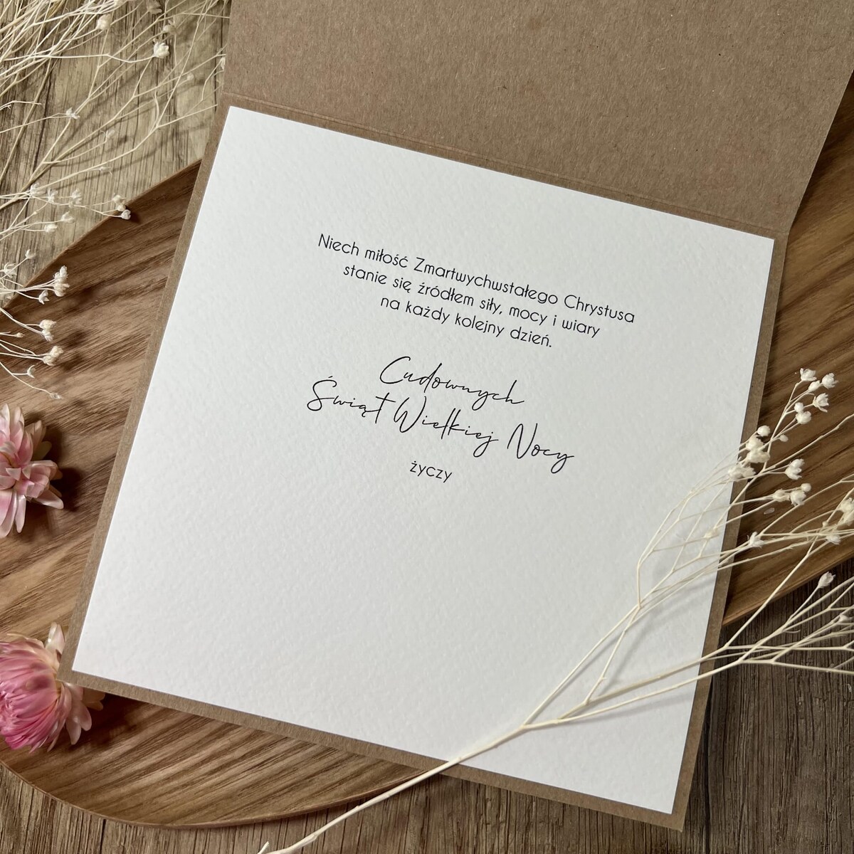 Ręcznie robiona kartka świąteczna wielkanocna na Wielkanoc baranek wielkanocny