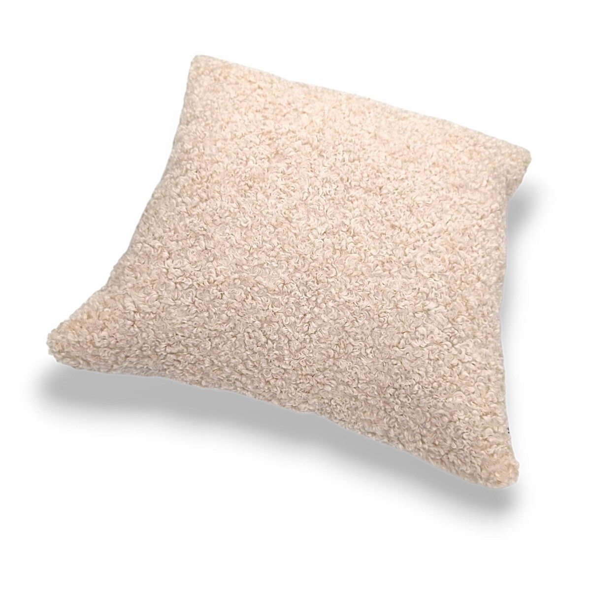 Kremowa poduszka dekoracyjna boucle 50x50 Betty