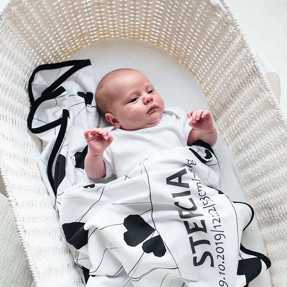 Kosz Mojżesza - pleciony z papieru