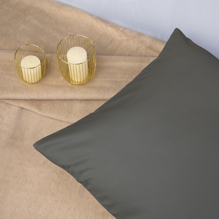 Poszewka satynowa 50x70 kolor Szary