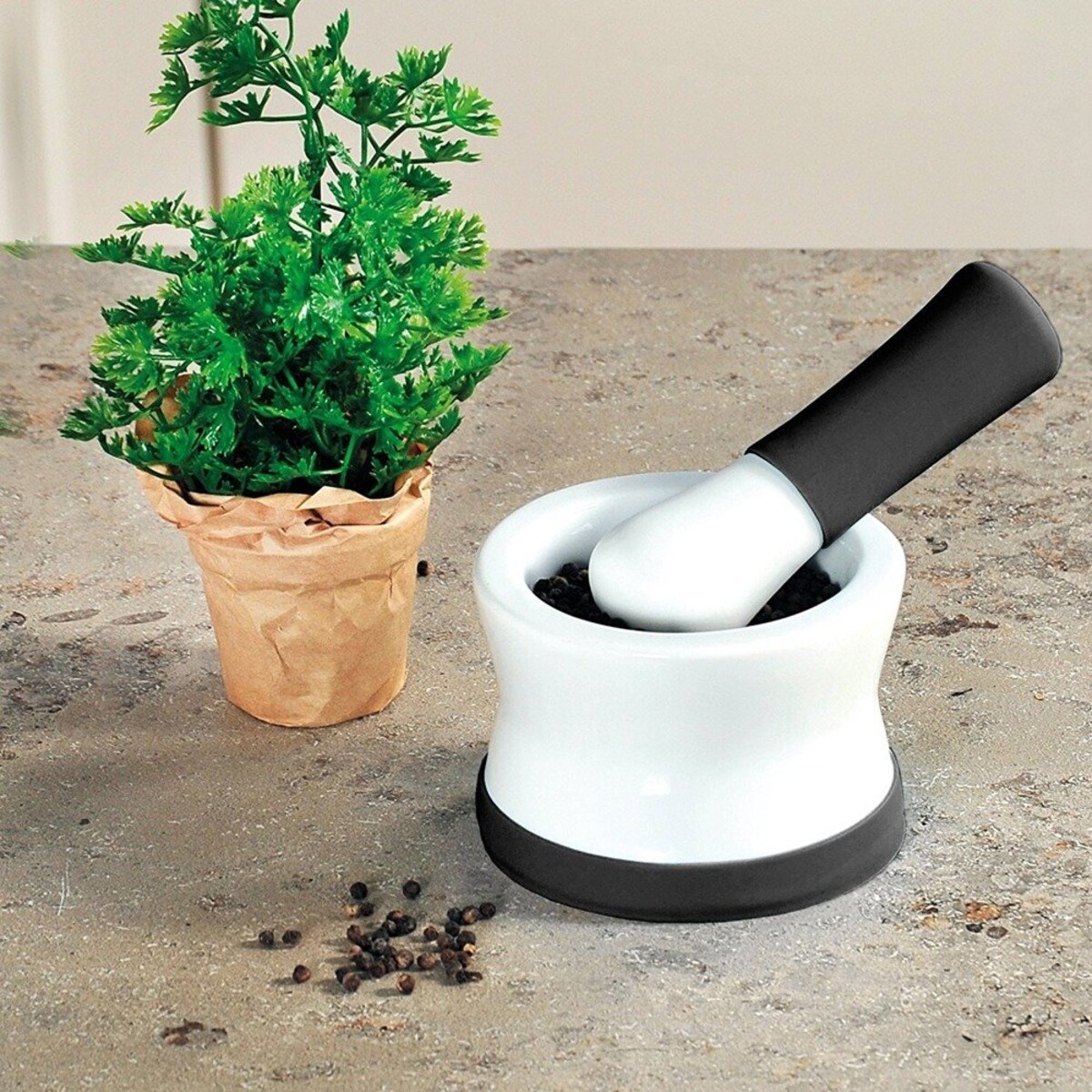 Solidny moździerz z tłuczkiem z porcelany, KESPER