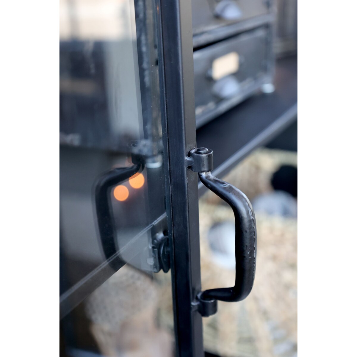 Witryna metalowa loftowa trzydrzwiowa 175x140x39,5 cm