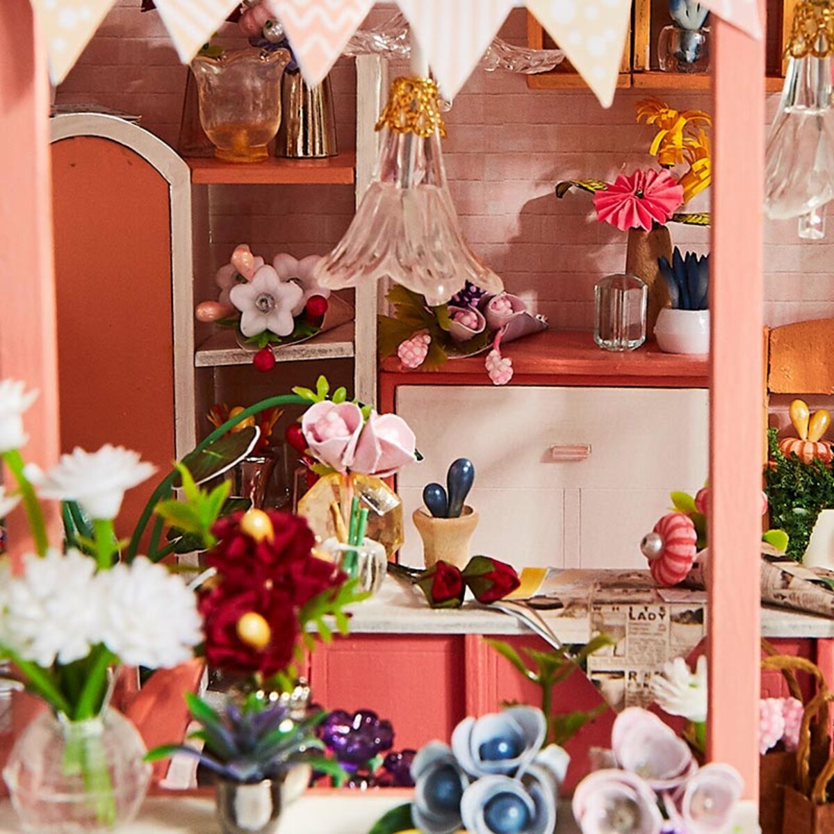 Miniaturowy domek - Urocza kwiaciarnia