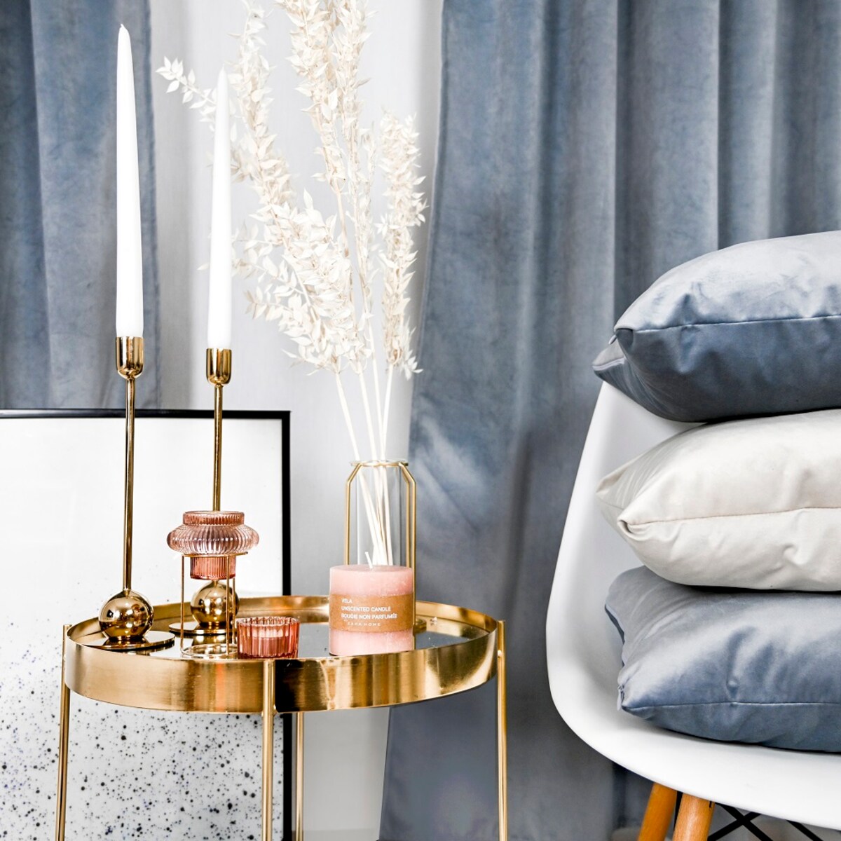 Welurowa zasłona w kolorze szaroniebieskim 140x250