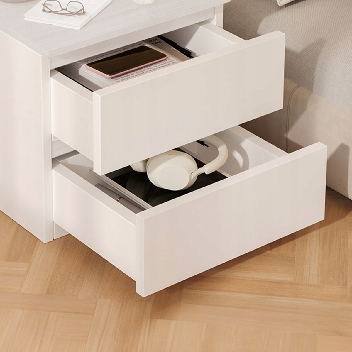 Szafka nocna do sypialni salonu pokoju szafka z szufladami biała loft