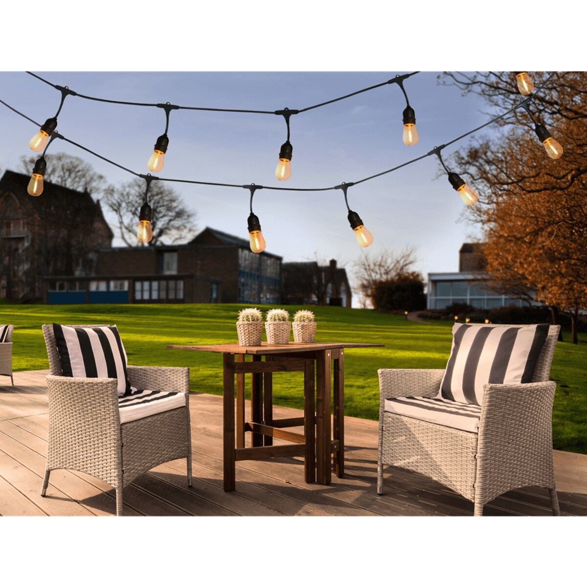 Zewnętrzny łańcuch dekoracyjny girlanda LED 6,2m IP44 ciepła