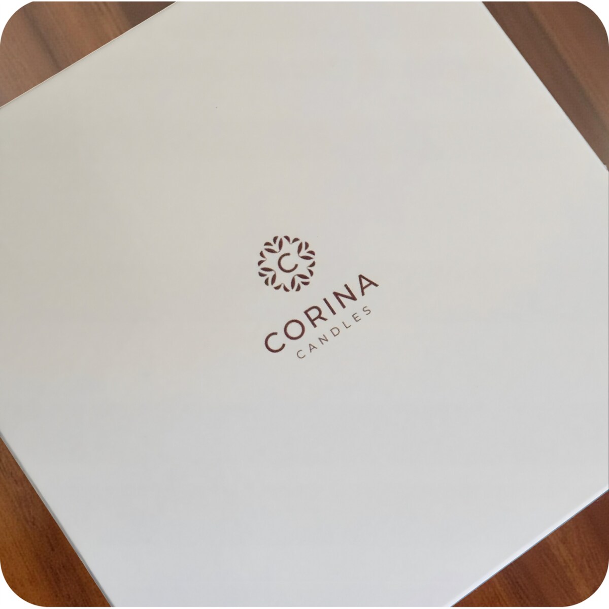 Świeczka Sojowa Prezent na Urodziny Świeca Ozdobna Kwiaty Bezzapachowa EKO