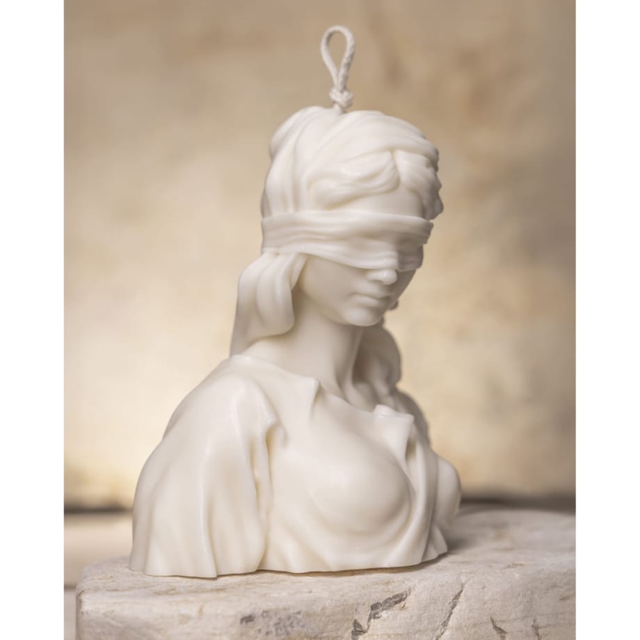 Świeca sojowa Margot L w formie dekoracyjnego popiersia – elegancka ozdoba do stylowych wnętrz