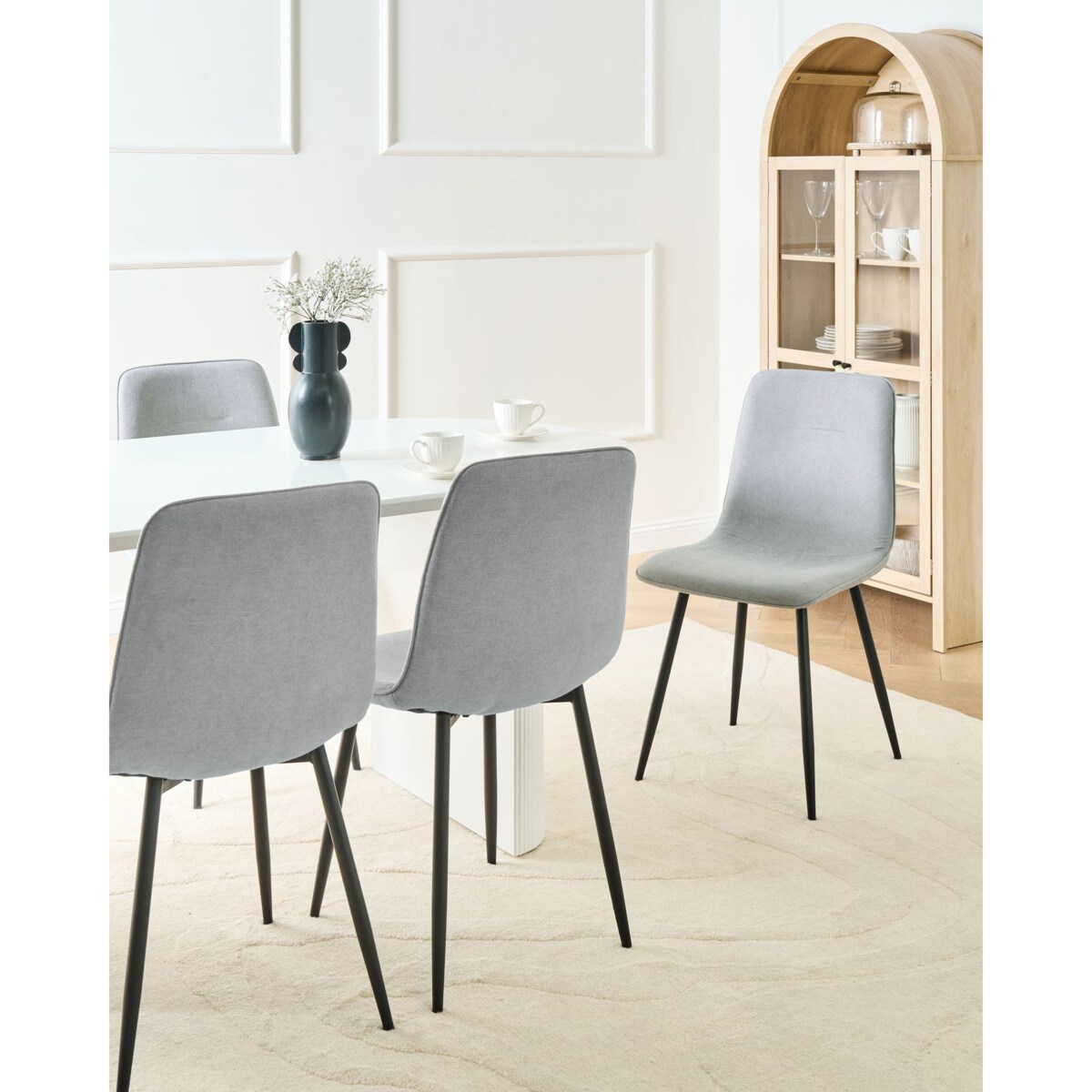 Zestaw 4 krzeseł do jadalni TUSCOLA Jasnoszary