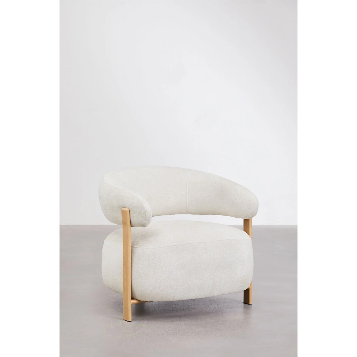 Fotel z tkaniny szenilowej Jolie, jasne drewno, kremowo-beżowy