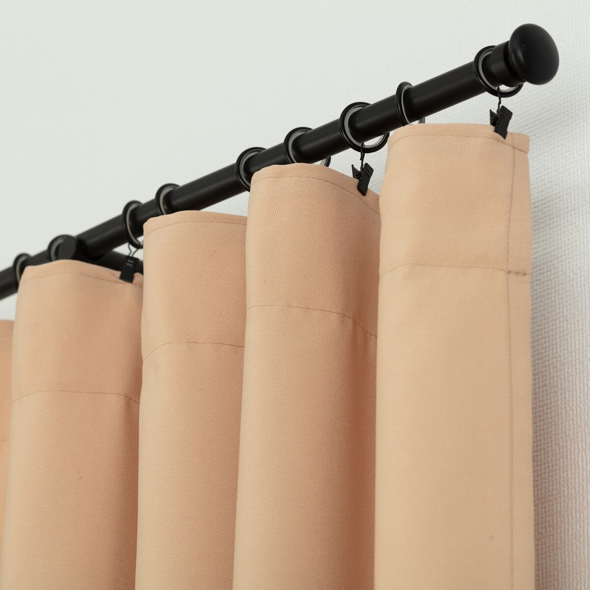 Zasłona BASIC na taśmie marszczącej 140x260cm waniliowy beż 1 szt. 140x260 beżowy