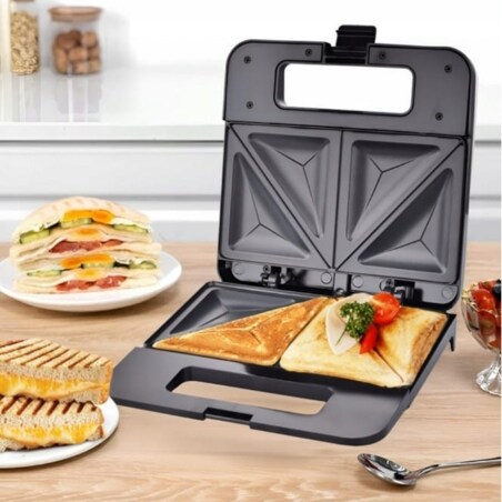 Opiekacz toster do tostów kanapek 800W KAMILLE