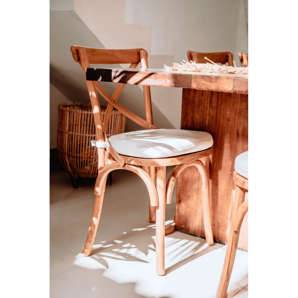 TEAKOWE KRZESŁO TIKA