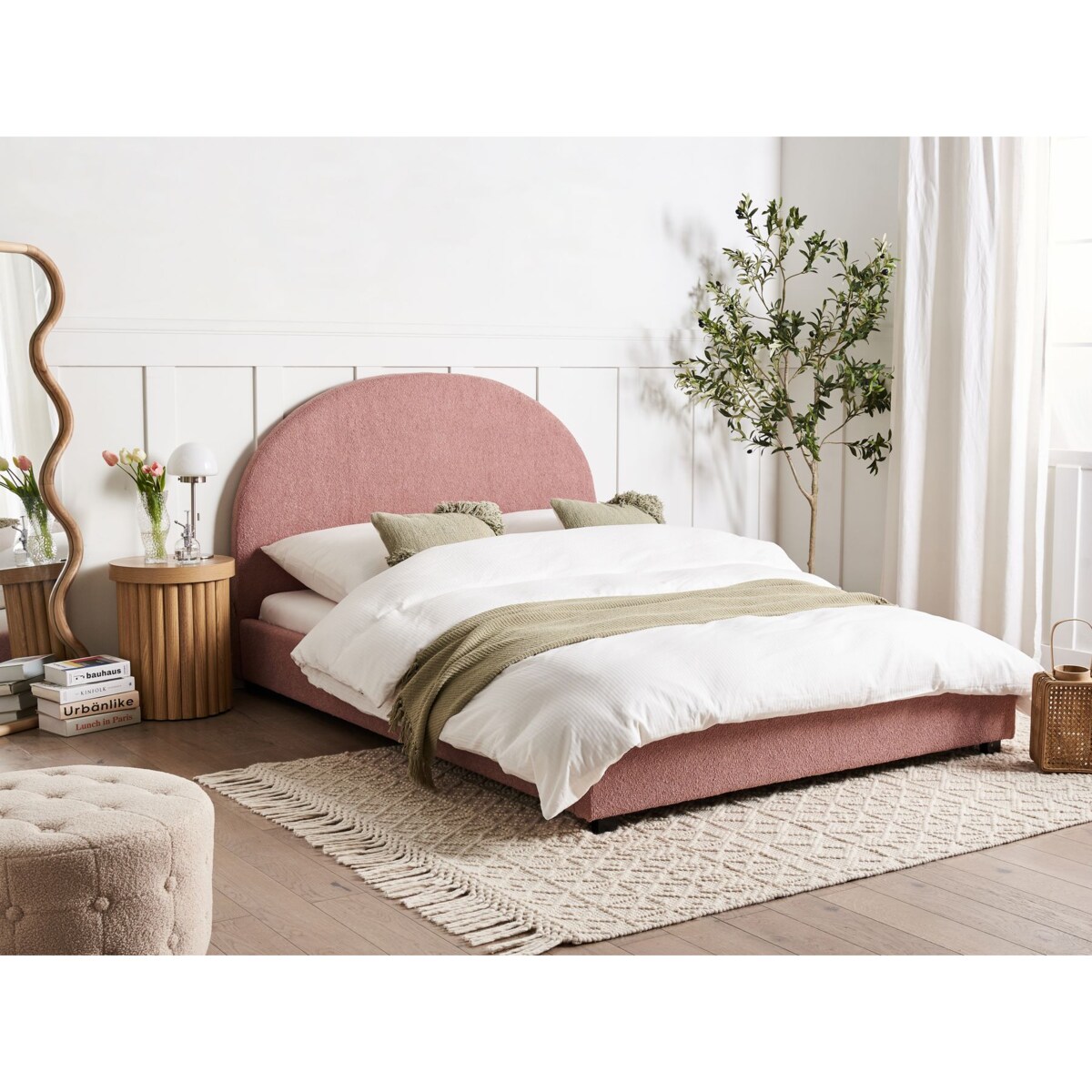 Łóżko Boucle VAUCLUSE 140 x 200 cm Pastelowy róż
