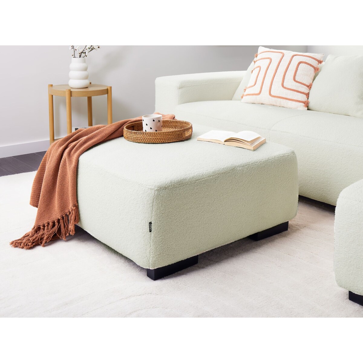 Otomana LUNGO Boucle Biały