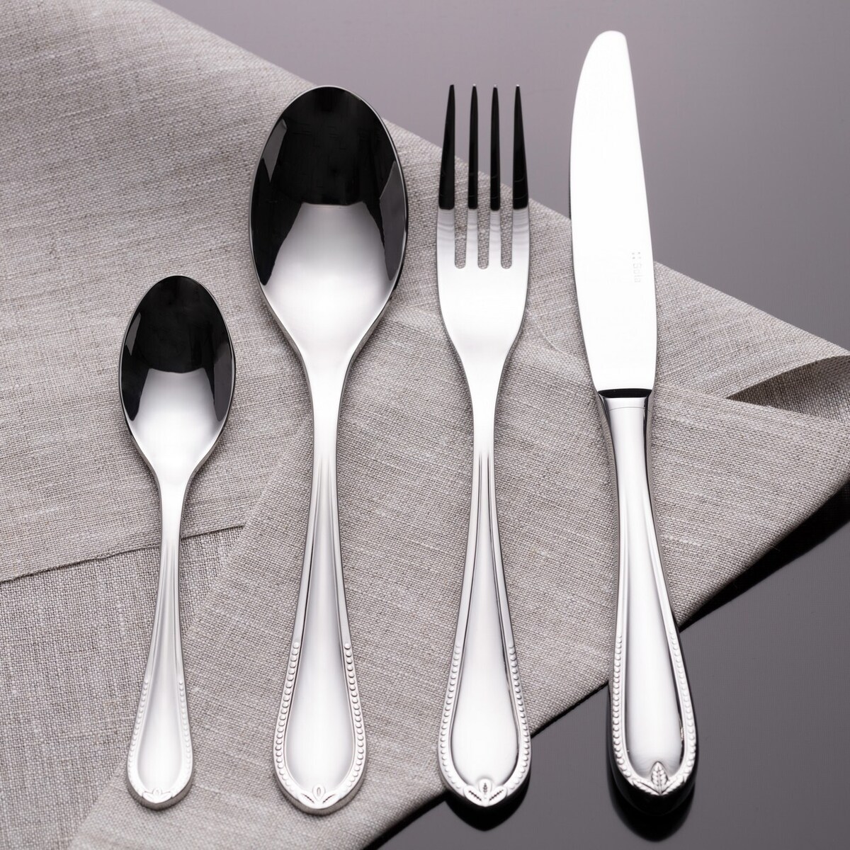 Sztućce Kingston komplet dla 6 osób 24 części, 44 x 33 x 5 cm