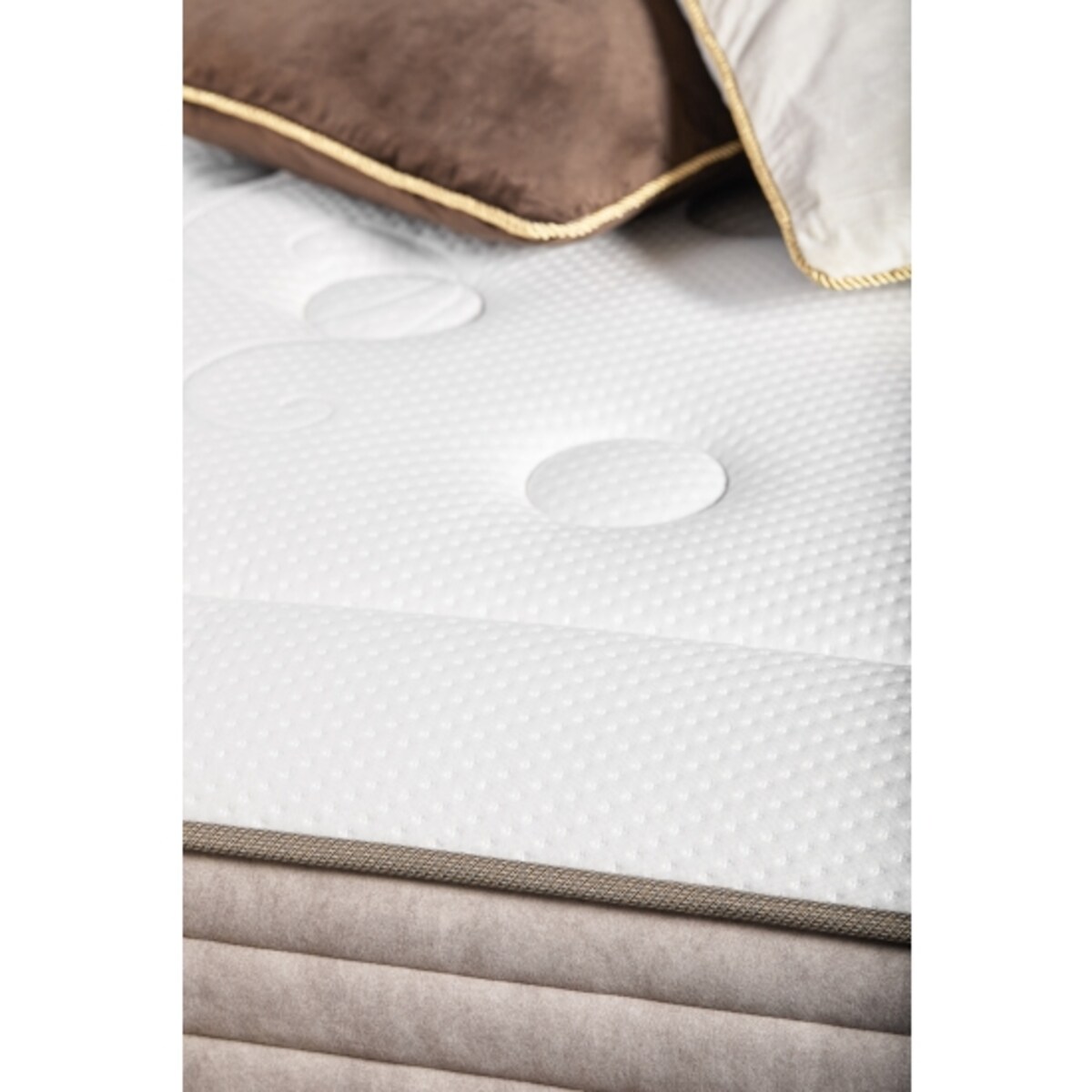 Materac Hilding DeLuxe FIGARO 160 x 200 cm Glamour